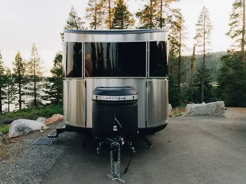 2022 Airstream Basecamp X — photo 3