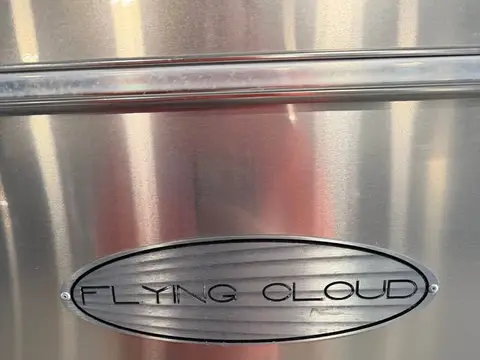2017 Airstream Flying Cloud — photo 5