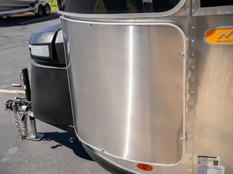 2022 Airstream Basecamp X — photo 3