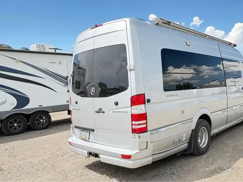 2014 Airstream Interstate Class C — photo 2