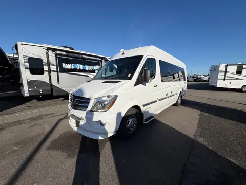 2016 Airstream Interstate Grand Tour twin bed mid bath — photo 2