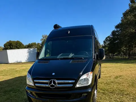 2012 Airstream Interstate — photo 2