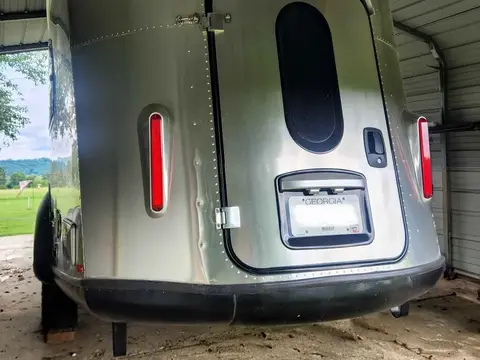 2021 Airstream Basecamp 20 — photo 3
