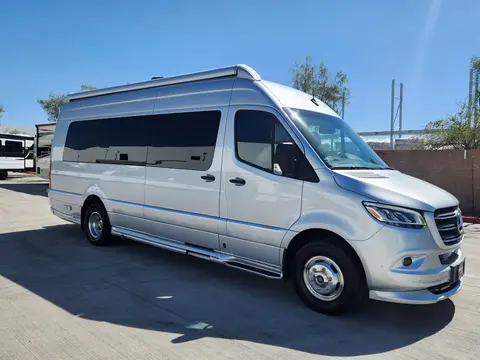2021 Airstream Interstate 24GT — photo 3