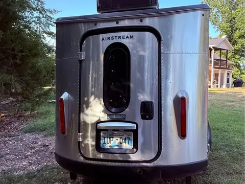 2018 Airstream Basecamp 16 — photo 3
