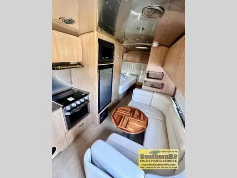 2020 Airstream Flying Cloud 23FB; — photo 4
