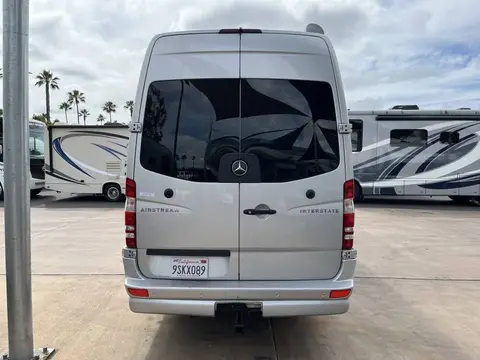 2017 Airstream Interstate EXT Lounge — photo 3