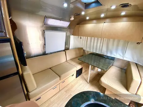 2016 Airstream Flying Cloud — photo 2