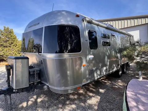 2008 Airstream Safari International 28 ft — photo 2