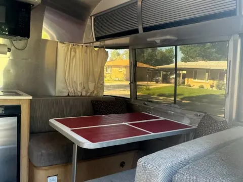 2016 Airstream Bambi 16 ft — photo 4