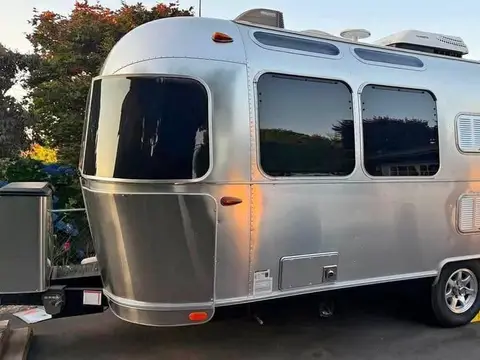2020 Airstream Flying Cloud 23CB — photo 1