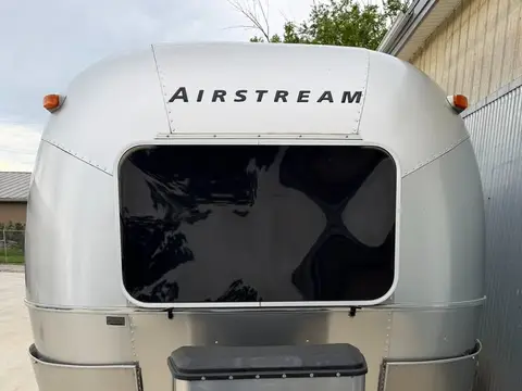2002 Airstream Bambi 19CB; — photo 2