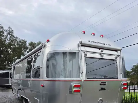 2027 Airstream Stetson + 6666 Special Edition — photo 2