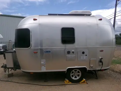 2023 Airstream Bambi 16RB — photo 4