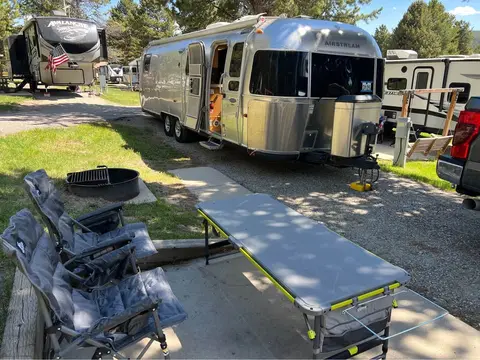 2012 Airstream Classic — photo 4