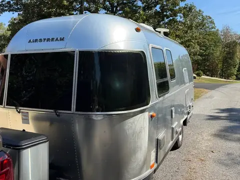 2019 Airstream Bambi 22FB; — photo 3