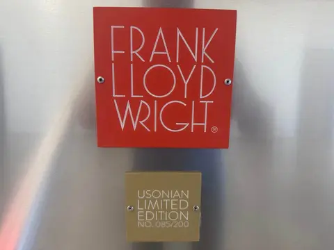 2027 Airstream Frank Lloyd Wright Limited — photo 5