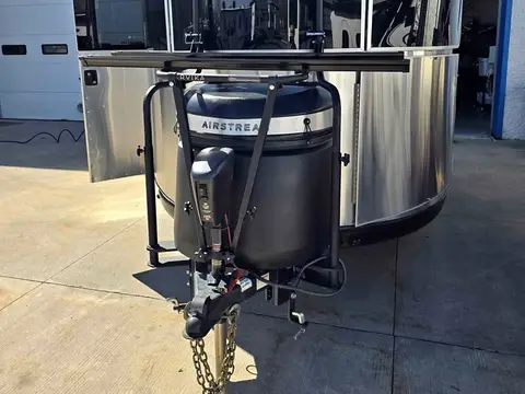 2022 Airstream Basecamp X — photo 1