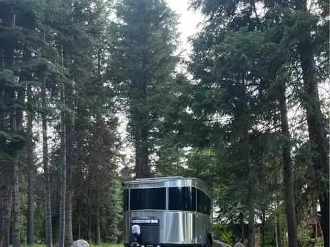 2022 Airstream Basecamp X — photo 2