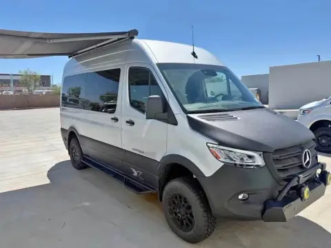 2025 Airstream Interstate 19X AWD — photo 1