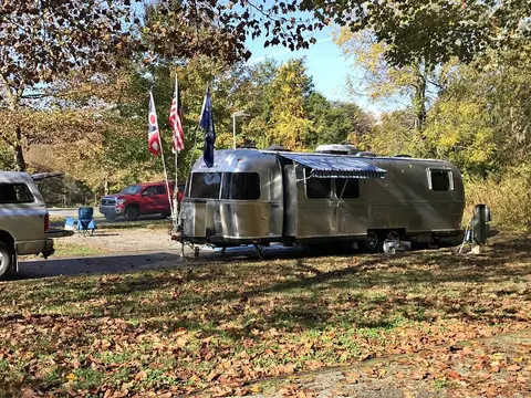 2007 Airstream Classic Limited; slideout 30 ft — photo 1