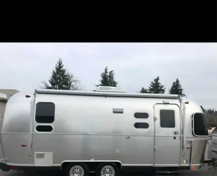 2014 Airstream International 23 ft — photo 3