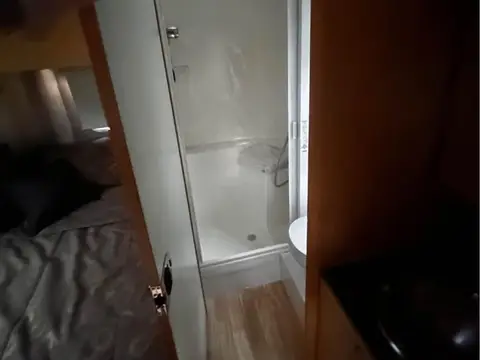 2015 Airstream Flying Cloud 23D — photo 3