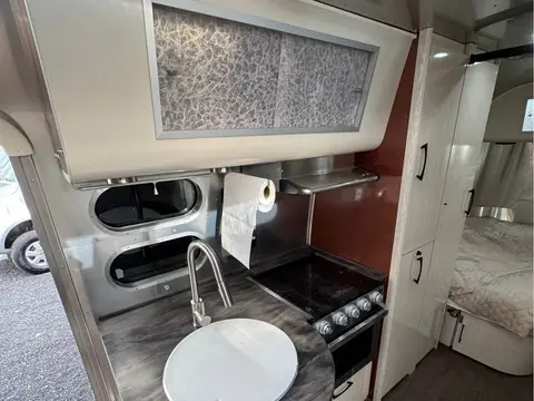 2020 Airstream International Serenity — photo 5