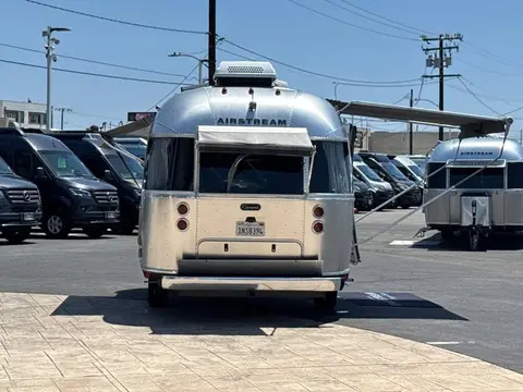 2021 Airstream Caravel — photo 4