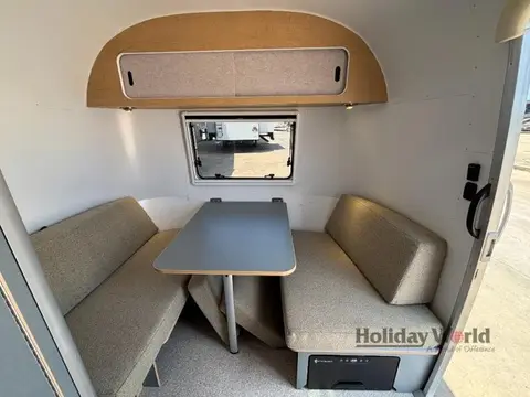 2026 Airstream World Traveler 22RB — photo 5