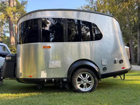 2017 Airstream Basecamp — photo 2