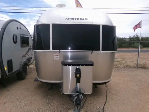 2023 Airstream Bambi 16RB — photo 2