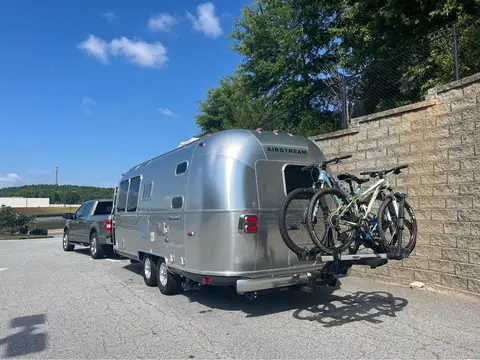 2012 Airstream Flying Cloud — photo 3