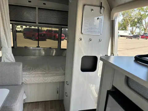 2022 Airstream Bambi 20FB — photo 5