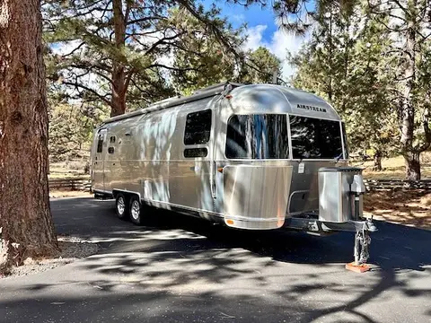 2016 Airstream Flying Cloud 27FB — photo 1