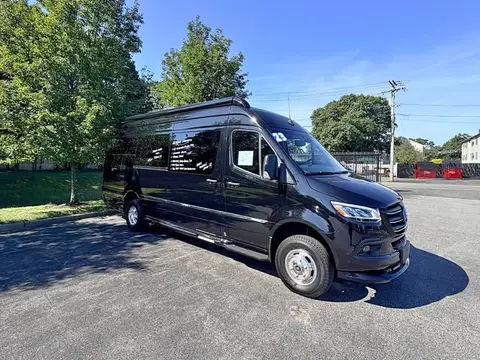 2023 Airstream Interstate e — photo 1