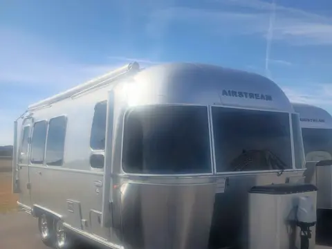 2019 Airstream International Serenity 23FB; — photo 2