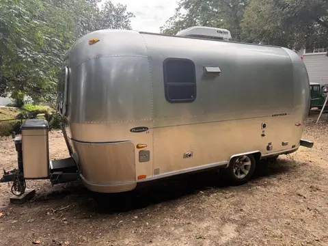 2006 Airstream Safari 19 ft — photo 3
