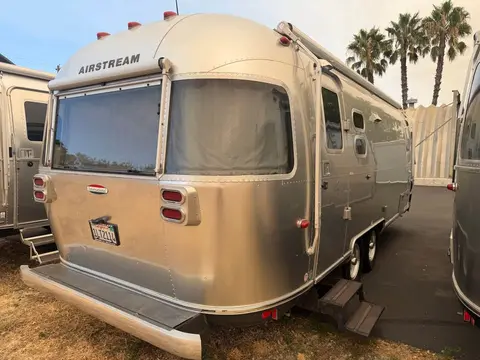 2008 Airstream International Signature 25FBQ; — photo 5