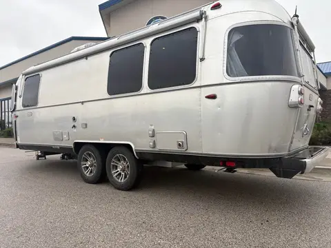 2024 Airstream Tradewind 25FBQ (Rear Hatch) — photo 5