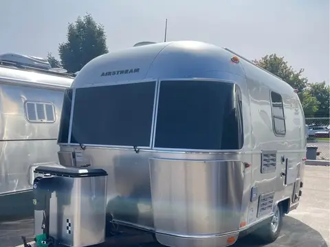 2018 Airstream Bambi 16RB — photo 2