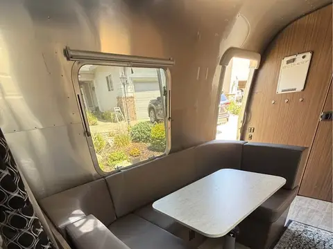 2020 Airstream Caravel 22FB — photo 4