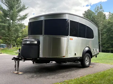 2022 Airstream Basecamp X — photo 3