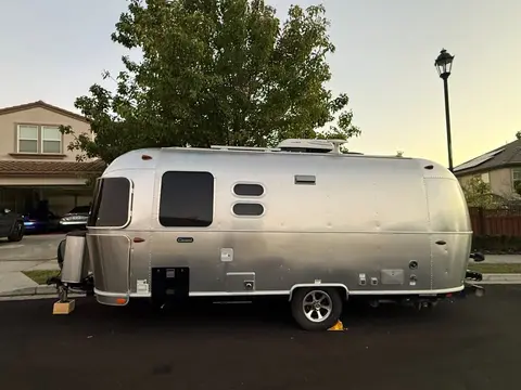 2020 Airstream Caravel 22FB — photo 5