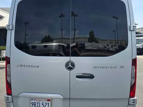 2024 Airstream Interstate 19 SE — photo 5