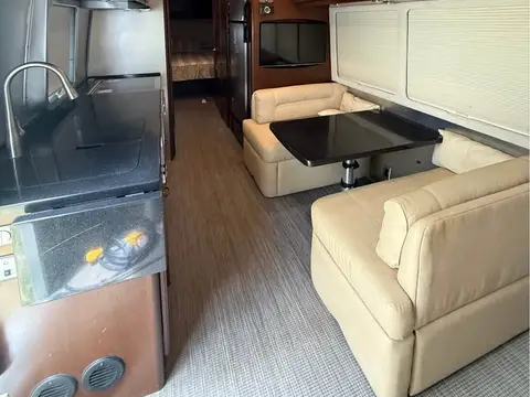 2015 Airstream Classic — photo 5