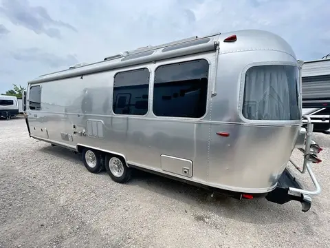 2020 Airstream Globetrotter 27FBT — photo 1