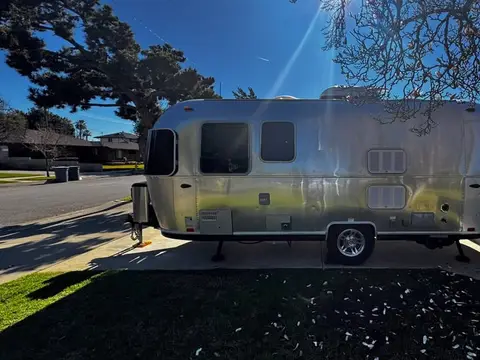 2019 Airstream Bambi — photo 4