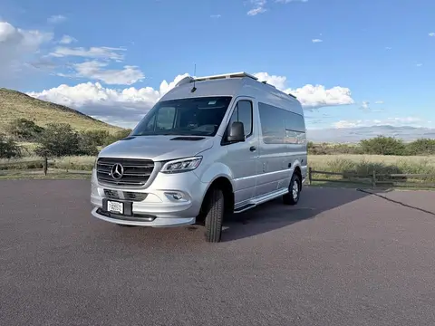 2021 Airstream Interstate 19 4x4 — photo 1