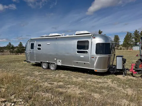 2023 Airstream Flying Cloud 27FB — photo 1